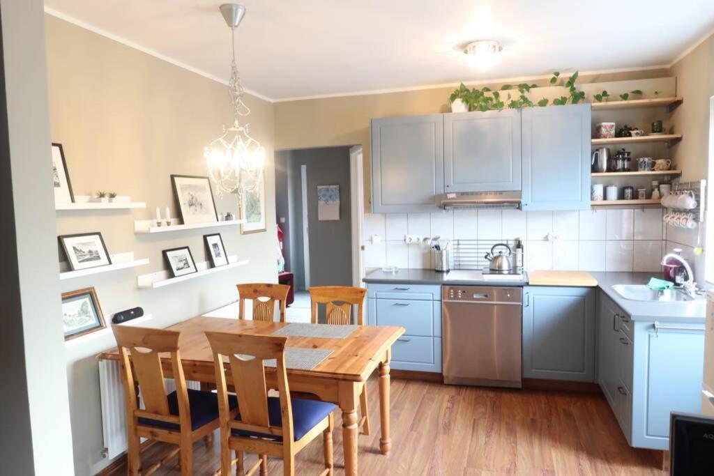 Warm And Welcoming Flat Downtown Akureyri 아파트 외부 사진